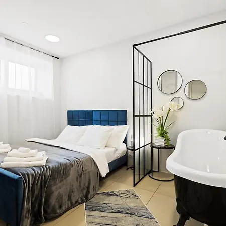 Sirena - Self Check-in And Free Parking Apartment Tallinn