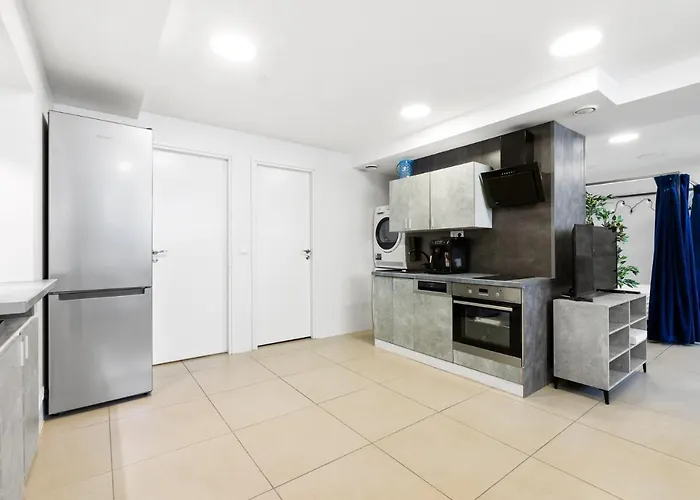 Sirena - Self Check-in And Free Parking Apartment Tallinn