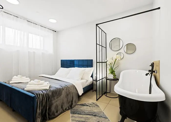 Sirena - Self Check-in And Free Parking Apartment Tallinn